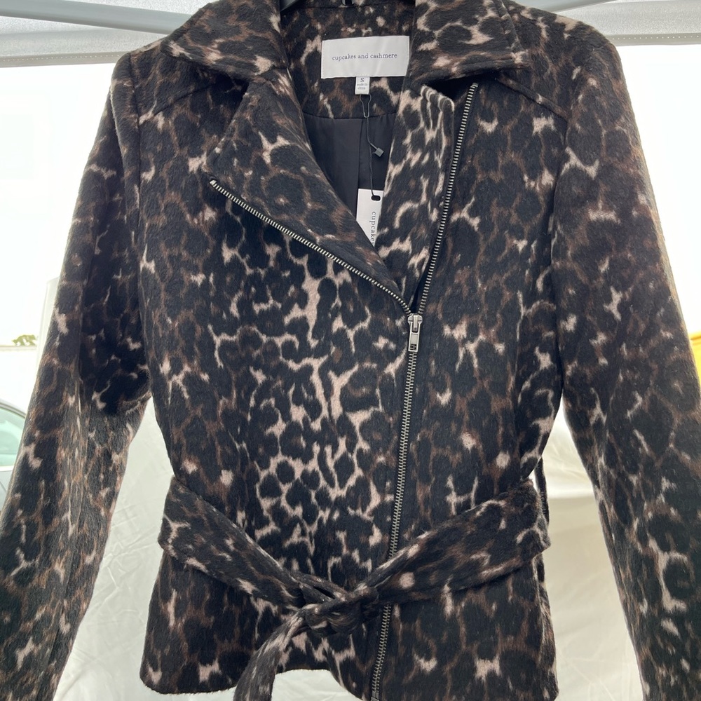 Cupcakes and cashmere jacket